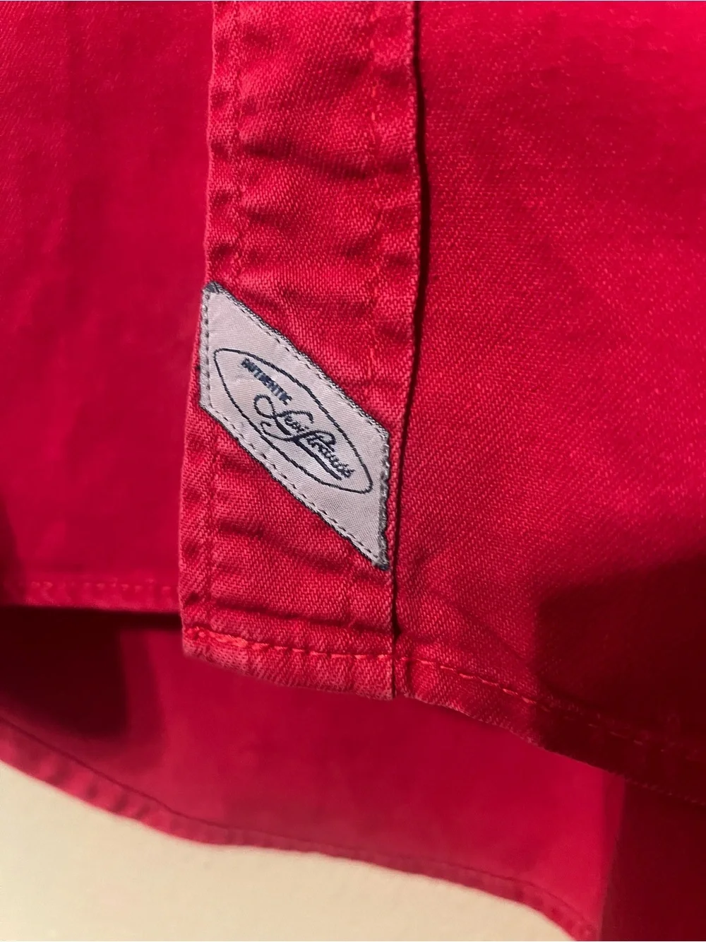 Vintage 90’s Levi’s Men’s Button Up Shirt - Size XL - Red